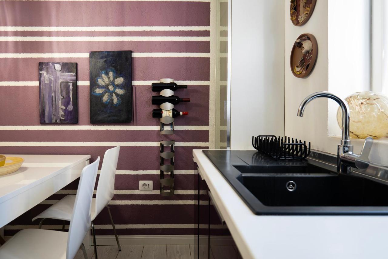 Enxhi'S Apartment ティラナ エクステリア 写真